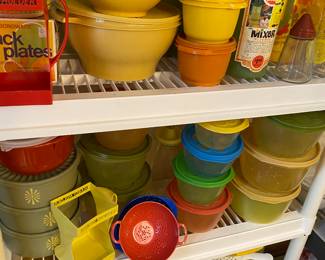 Vintage Colorful Tupperware! Rubbermaid Stackables!!