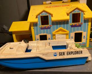 Vintage Fisher Price. Sea Explorer Speed Boat