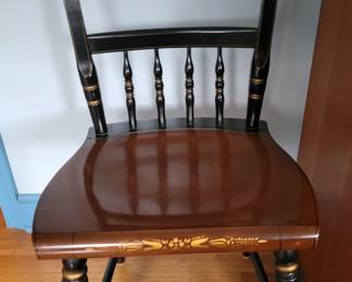 Hitchcock chair very nice condition