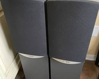 Pair of Bose 601 IV speakers, right and left.