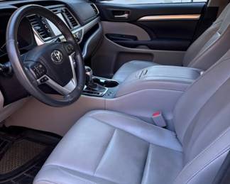 2015 TOYOTA HIGHLANDER SUV XLE Sport Utility 4D with V6 3.5L, Auto 6spd Seq Shft and Snow, 2WD Loaded! ( 71,939 original miles ) VIN # 5TDKKRFH3FS069047