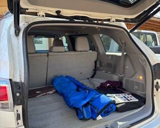 2015 TOYOTA HIGHLANDER SUV XLE Sport Utility 4D with V6 3.5L, Auto 6spd Seq Shft and Snow, 2WD Loaded! ( 71,939 original miles ) VIN # 5TDKKRFH3FS069047