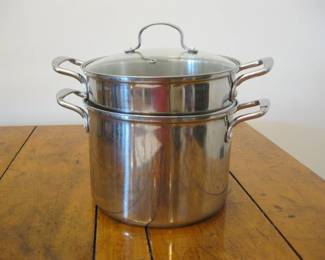 Stock Pot w/ Strainer