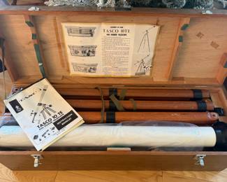 VINTAGE TASCO TELESCOPE