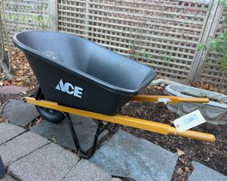 Wheel barrow