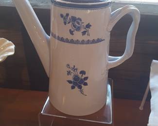 Spode Gloucester Blue teapot