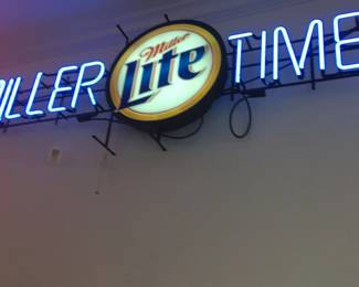 neon lighted bar signs