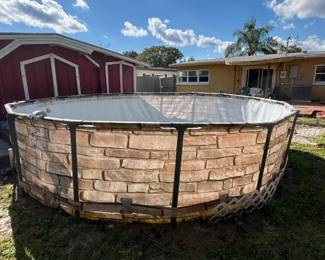 Large above Ground Pool, pump.
