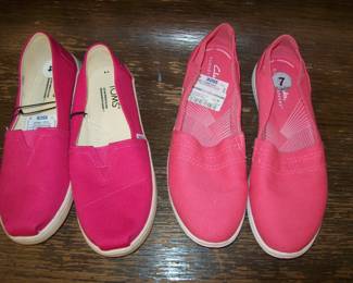 Tom's Shoes Clark's Shoes