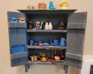 Trinket Shelf with Miniatures