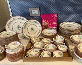 Minton antique china, 100+ pieces