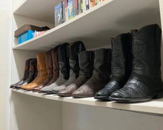 Many men's nice cowboy boots