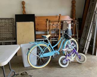 Huffy ladies vintage bike, small child's bike