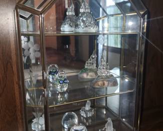 Crystal figurines 
