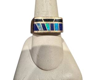Gents 14k ring
Inlaid with onyx, lapis and opal