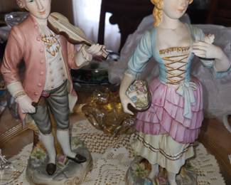 Italian made figurines 