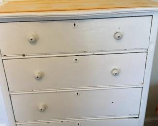 Antique Dresser (48 x 32 x 17”)