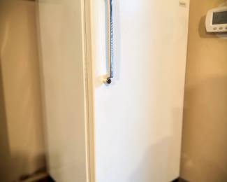 Sanyo Retro Mini Refrigerator with Freezer (18” x 18” x 32.5”)