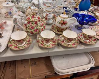Aynsley "Old Country Roses" Teaset