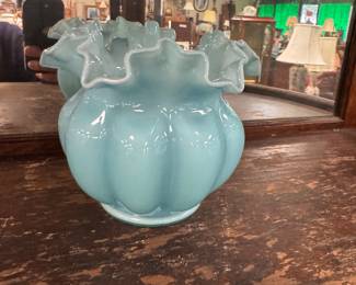 Ruffled Fenton Rose Bowl