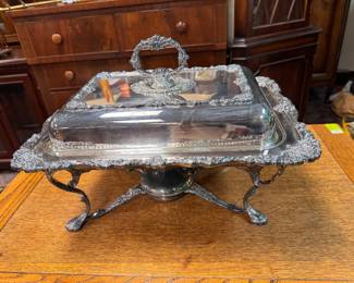 Beautiful Silverplated Chaffing Dish