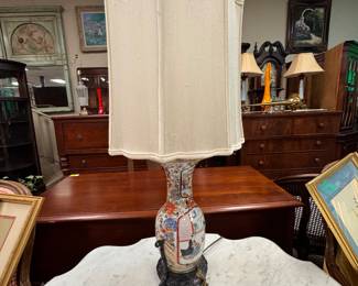 Beautiful Chinoiserie Lamp