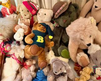 BEAR COLLECTION