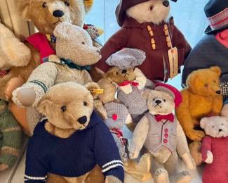 BEAR COLLECTION