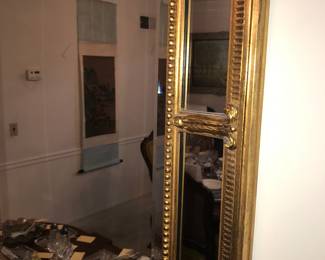 Items Located In Dining Room