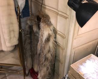 Items Located In 1st Bedroom (MASTER)