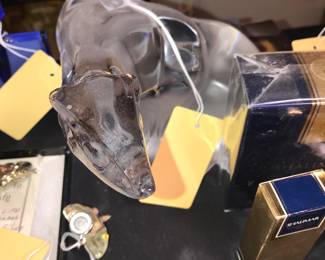 Items Located In 1st Bedroom (MASTER)