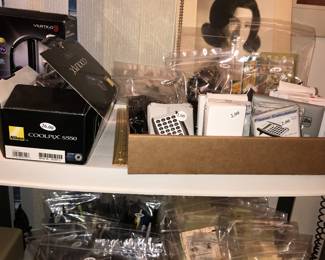 Items Located In 2nd Bedroom (OFFICE)