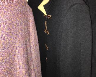 Items Located In 1st Bedroom (MASTER)