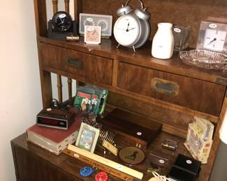 Items Located In 2nd Bedroom (OFFICE)