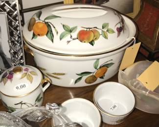 Items Located In Dining Room