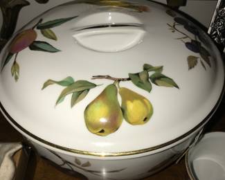 Items Located In Dining Room