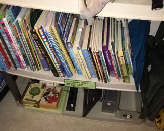 Items Located In The 3rd Bedroom