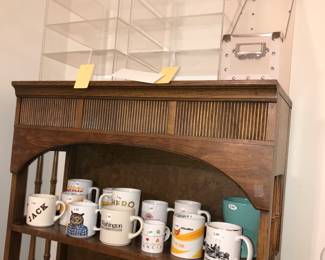 Items Located In 2nd Bedroom (OFFICE)