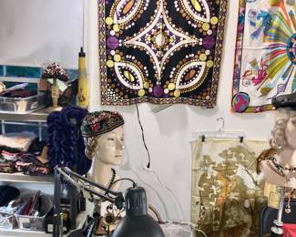 Items Located In 1st Bedroom (MASTER)