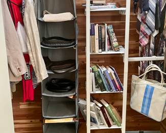 Books, clothing ext.