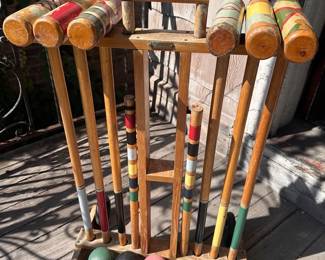 Vintage style Croquet Set – Wood Mallets & Balls, Rack Included (No Wickets)