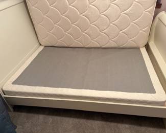 FULL SIZE MATTRESS SET  