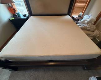KING SIZE SPRING AIR MEMORY FOAM