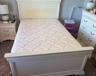 FULL SIZE PLATFORD BED.  MATTRESS SOLD SEPERATE