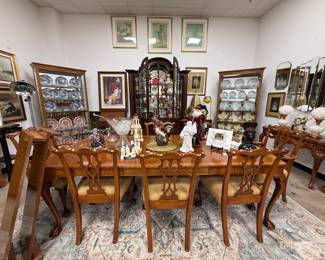 Batesville dining set - includes 4 leaves