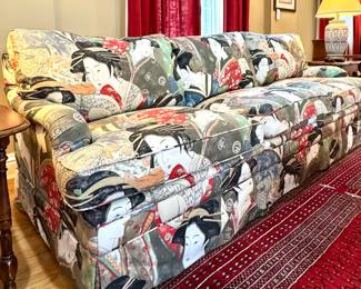 $600 - Custom Chinoiserie Style Vintage Sofa - 98x38x32. Excellent condition