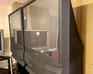 ($100 each Toshiba 43”- 2 available- you move)