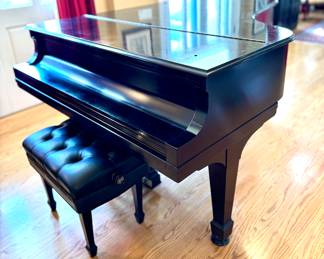 Call to inquire for pricing of this gorgeous Steinway and Sons Baby Grand! Excellent condition!! Ebonized Model B 379228 S1399, B 127-8115-3572-9600 - 6’11” long x 4’10” wide