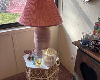 cute wicker table and lamp