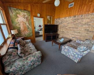 In-law suite bar area 